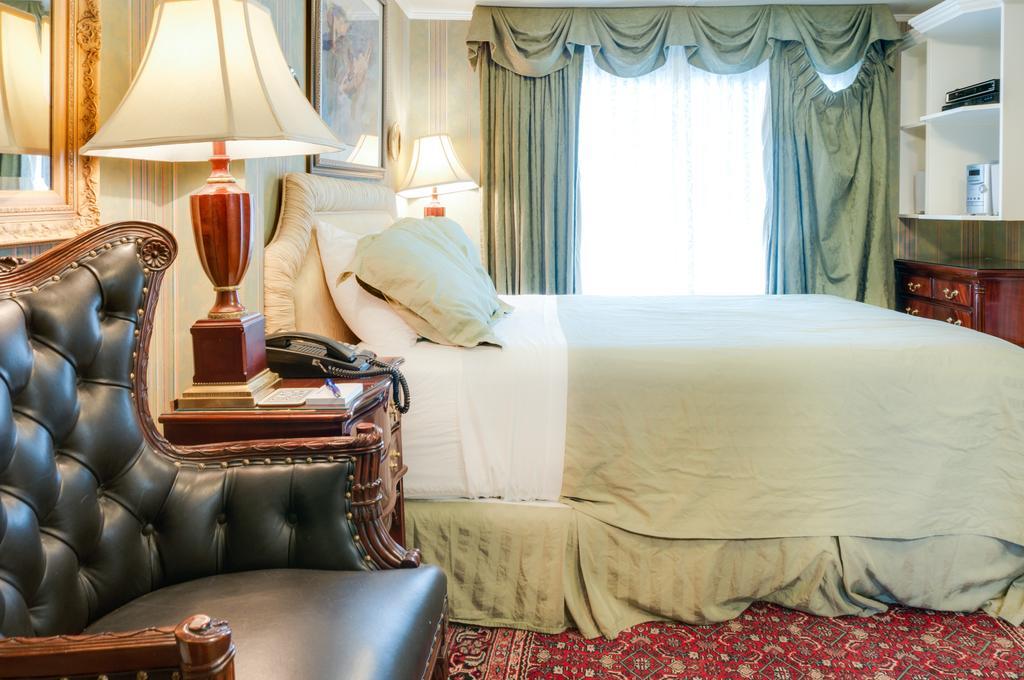 Calgary Westways Guest House חדר תמונה